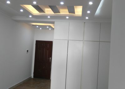 42متر روبه نما با پارکینگ اختصاصی در اندیشه