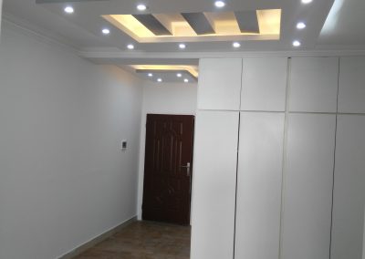 42متر روبه نما با پارکینگ اختصاصی در اندیشه