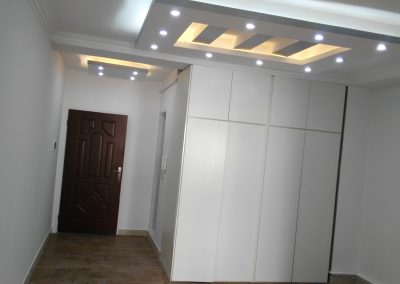42متر روبه نما با پارکینگ اختصاصی در اندیشه