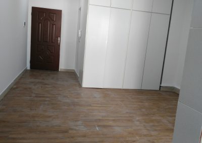 42متر روبه نما با پارکینگ اختصاصی در اندیشه