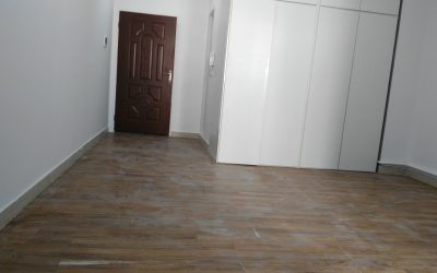 42متر روبه نما با پارکینگ اختصاصی در اندیشه