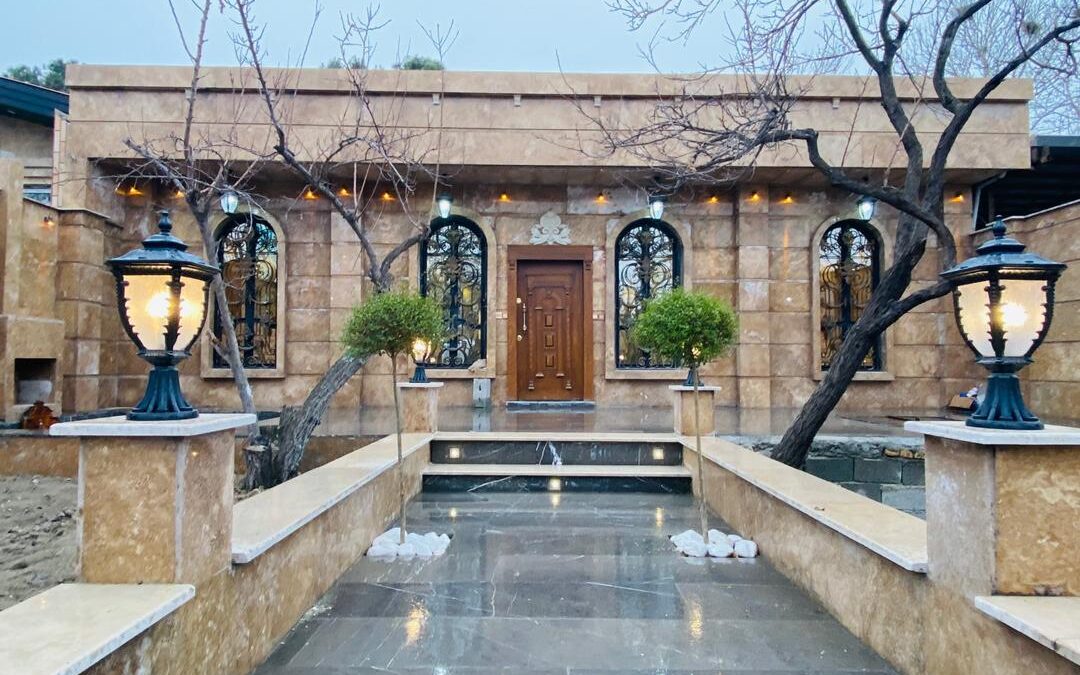 525متر باغ ویلا لوکس مبله در منطقه شهریار