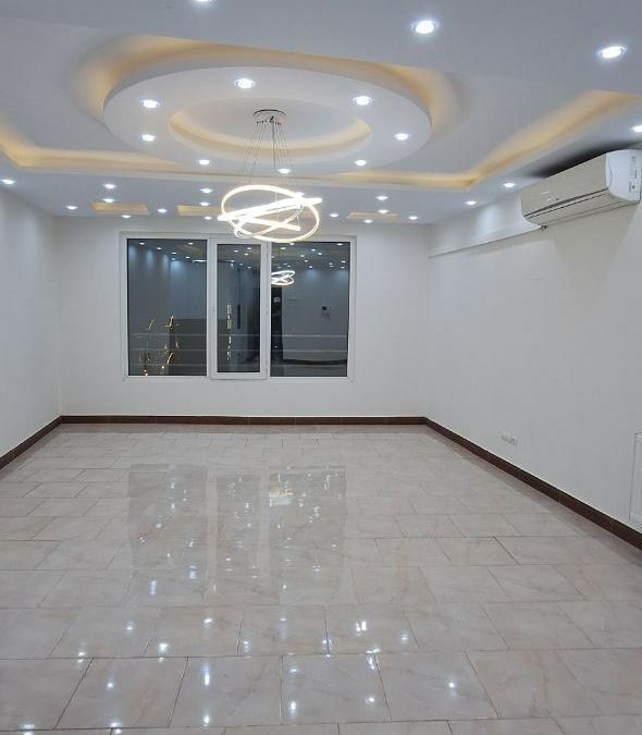 آپارتمان نوساز در اندیشه